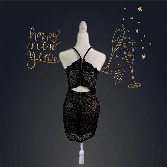 Cute lace cocktail dress - Picture 2 of 2